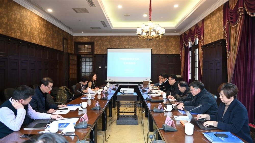 市交通工程学会召开市域铁路建设发展专家恳谈会